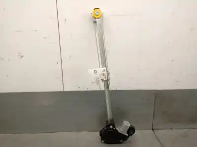 Автозапчастина б/у регулятор скла заднього правого для mazda 3 fastback (bp) 2.0 skyactiv-g m hybrid посилання на oem iam bcjh7258x  