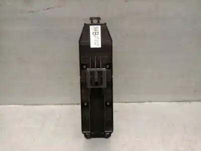 Автозапчастина б/у передні вікний вмикач для mazda 3 fastback (bp) 2.0 skyactiv-g m hybrid посилання на oem iam bdmc66350b  