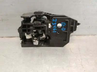 Second-hand car spare part interior right front handle for mazda 3 fastback (bp) 2.0 skyactiv-g m hybrid oem iam references bcjhv8392  