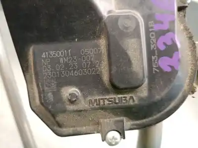 Peça sobressalente para automóvel em segunda mão motor do limpa para brisas por mazda 3 fastback (bp) 2.0 skyactiv-g m hybrid referências oem iam 41350011  