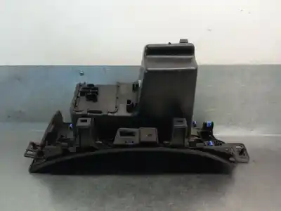 Автозапчасти б/у бардачок за smart forfour fastback (453) 0.9 (453.044, 453.053) ссылки oem iam a4536802505  a4536802505