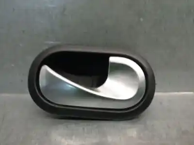 Автозапчастина б/у усередині передня права ручка для SMART FORFOUR FASTBACK (453) 0.9 (453.044, 453.053) Посилання на OEM IAM 21029310580  A4537600800