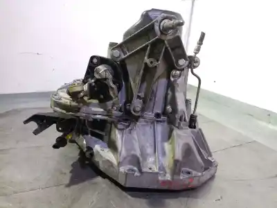 Second-hand car spare part gearbox for dacia logan mcv (ks_) 1.5 dci (ks0w) oem iam references jr5147 a162083 8201180697