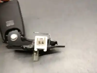 Peça sobressalente para automóvel em segunda mão chicote / encaixe cinto segurança traseiro esquerdo por mazda 3 fastback (bp) 2.0 skyactiv-g m hybrid referências oem iam bah150037j  