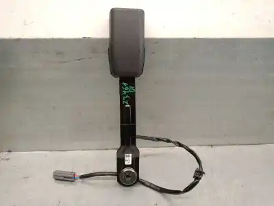 Second-hand car spare part left front seat belt buckle for mazda 3 fastback (bp) 2.0 skyactiv-g m hybrid oem iam references bah240027j