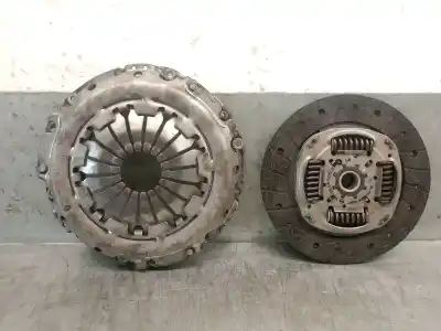 Автозапчастина б/у КОМПЛЕКТ ЗЦЕПЛЕННЯ для DACIA SANDERO III  Посилання на OEM IAM 302050055R  302050055R