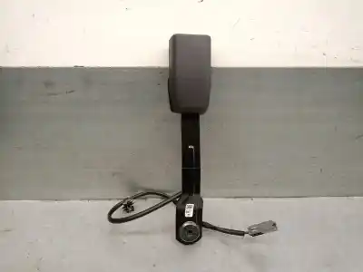 Автозапчасти б/у крюк для ремня передний правый за mazda 3 fastback (bp) 2.0 skyactiv-g m hybrid ссылки oem iam bah240027j  