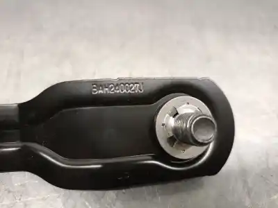 Автозапчасти б/у крюк для ремня передний правый за mazda 3 fastback (bp) 2.0 skyactiv-g m hybrid ссылки oem iam bah240027j  