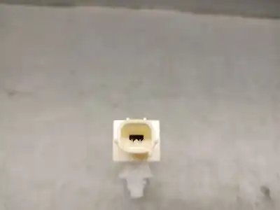 Автозапчасти б/у антенна за mazda 3 fastback (bp) 2.0 skyactiv-g m hybrid ссылки oem iam kd47676nxa  