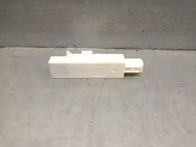 Автозапчасти б/у антенна за mazda 3 fastback (bp) 2.0 skyactiv-g m hybrid ссылки oem iam kd47676nxa  