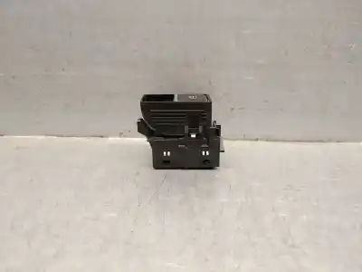 Peça sobressalente para automóvel em segunda mão botão / interruptor elevador vidro traseiro esquerdo por mazda 3 fastback (bp) 2.0 skyactiv-g m hybrid referências oem iam bdgf66370  