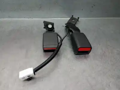 Автозапчасти б/у крюк для ремня задний правый за hyundai i20 iii (bc3, bi3) 1.0 t-gdi hybrid 48v ссылки oem iam 898b0q000nnb