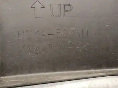 Автозапчасти б/у защитная крышка за mazda 3 fastback (bp) 2.0 skyactiv-g m hybrid ссылки oem iam bcka507m1  