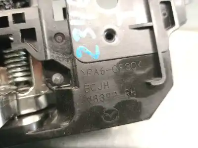 Автозапчастина б/у внутрішня задня права ручка для mazda 3 fastback (bp) 2.0 skyactiv-g m hybrid посилання на oem iam bcjhv8392  