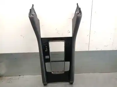 Pezzo di ricambio per auto di seconda mano CONSOLE CENTRALE per MAZDA 3 FASTBACK (BP) 2.0 SKYACTIV-G M HYBRID Riferimenti OEM IAM BDGJ64341  