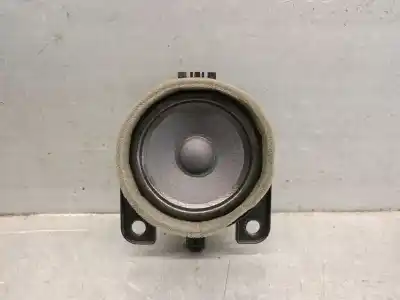 Recambio de automóvil de segunda mano de ALTAVOZ/ALTAVOCES para MAZDA 3 FASTBACK (BP) 2.0 SKYACTIV-G M HYBRID referencias OEM IAM BDGG66960  