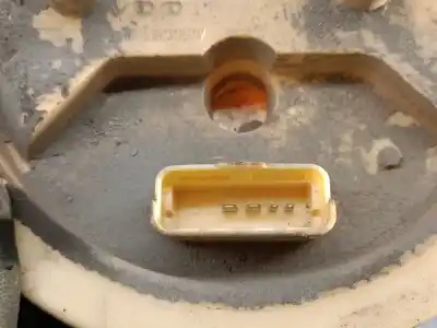 Pezzo di ricambio per auto di seconda mano sensore di livello del carburante per fiat scudo (222) 1.9 diesel riferimenti oem iam 1490372080 221824085004 vdo 1490372080