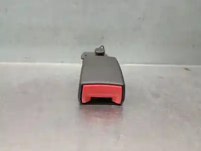 Автозапчасти б/у крюк для ремня задний правый за seat leon (5f1) 1.5 tgi ссылки oem iam 5f0857740qvz