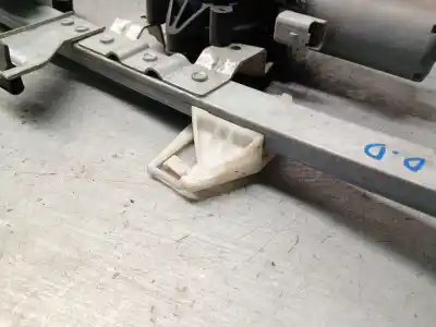 Автозапчастина б/у регулятор переднього правого скла для citroen berlingo / berlingo first monospace (mf_, gjk_, gfk_) 2.0 hdi 4x4 (mfrhy) посилання на oem iam 9222g1  9222g1