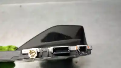 Second-hand car spare part antenna for opel corsa f 1.2 (68) oem iam references 9863647080  9863647080