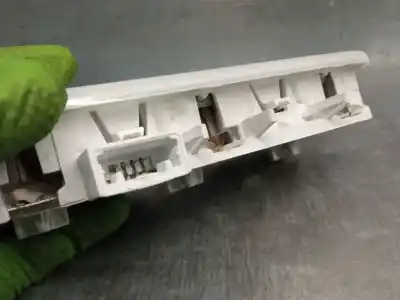 Автозапчастина б/у внутрішне світло для smart forfour fastback (453) 0.9 (453.044, 453.053) посилання на oem iam a4539065100  a4539065100