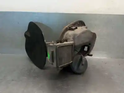 Автозапчастина б/у зовнішній пливний колпак для smart forfour fastback (453) 0.9 (453.044, 453.053) посилання на oem iam a4535840201  a4537540100