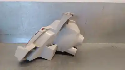 Автозапчасти б/у правая задняя противотуманная фонарь за mazda cx-5 (ke, gh) 2.2 d awd (ke102) ссылки oem iam kd8151650  kd7751650a