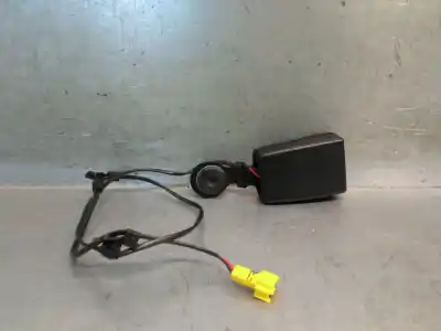 Автозапчасти б/у крюк для ремня передний правый за smart forfour fastback (453) 0.9 (453.044, 453.053) ссылки oem iam a4538603185