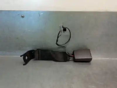 Автозапчасти б/у крюк для ремня задний правый за smart forfour fastback (453) 0.9 (453.044, 453.053) ссылки oem iam a4538602585