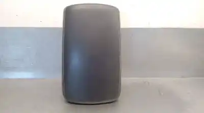 Second-hand car spare part Center Armrest for NISSAN QASHQAI / QASHQAI +2 I (J10, NJ10, JJ10E) 2.0 dCi OEM IAM references 9692050A10  96920BR00B Second-hand car spare part Center Armrest for NISSAN QASHQAI / QASHQAI +2 I (J10, NJ10, JJ10E) 2.0 dCi OEM IAM references 9692050A10  96920BR00B