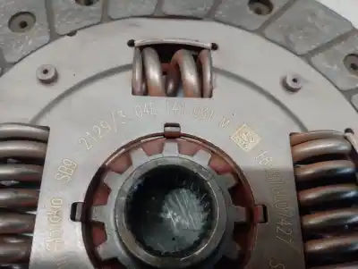 Автозапчасти б/у комплект сцепления за seat leon (5f1) 1.5 tgi ссылки oem iam 04e141031m  04e141031c