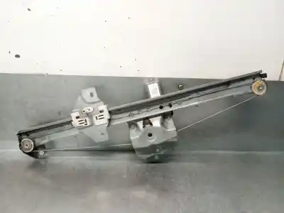 Second-hand car spare part passenger side right window regulator for dacia dokker 1.6 cat (bivalent. gasolina / gpl) oem iam references 807209071r  807209071r