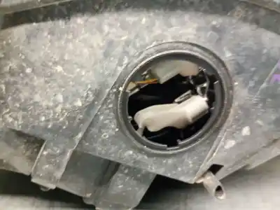 Автозапчасти б/у правая фара за ford b-max (jk) 1.6 tdci ссылки oem iam av1113w029ce  2024118