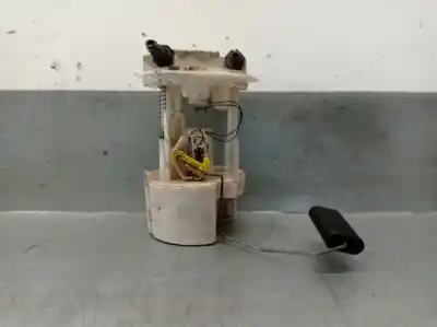 Peça sobressalente para automóvel em segunda mão boia / bomba combustível por renault clio ii fase i (b/cbo) 1.9 d alize referências oem iam 7700416987