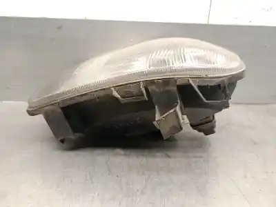 Peça sobressalente para automóvel em segunda mão farol / farolim esquerdo por renault clio ii fase i (b/cbo) 1.9 d alize referências oem iam 67735099 086981 valeo 260603338r