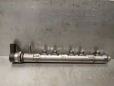 Peça sobressalente para automóvel em segunda mão régua / rampa de injetores por bmw x3 (e83) 2.0 sd referências oem iam 7801656