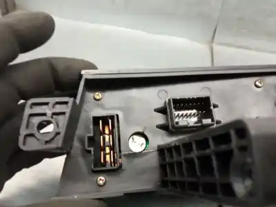 Peça sobressalente para automóvel em segunda mão comando de sofagem (chauffage / ar condicionado)  por ssangyong actyon 2.0 td cat referências oem iam 687003100  6870031000hch