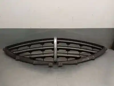 Pièce détachée automobile d'occasion grille avant pour ssangyong actyon 2.0 td cat références oem iam 7945131000