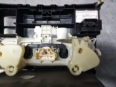 Peça sobressalente para automóvel em segunda mão comando de sofagem (chauffage / ar condicionado)  por toyota corolla (_e12_) 1.4 d (nde120_) referências oem iam 5590002141  5590002141