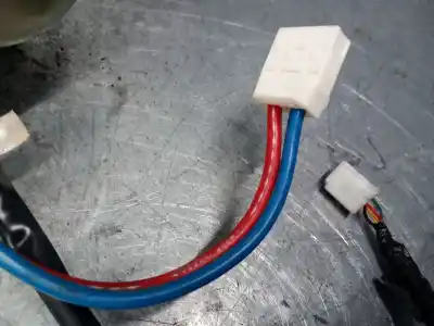 Second-hand car spare part steering column for toyota corolla (_e12_) 1.4 d (nde120_) oem iam references 4520002221  4525002480