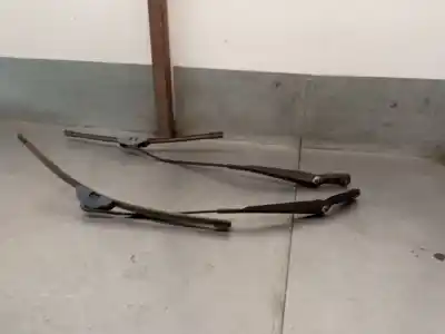 Автозапчасти б/у рычаг стеклоочистителя передний правый за ford transit connect (tc7) 1.8 tdci cat ссылки oem iam 4448000