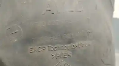 Pezzo di ricambio per auto di seconda mano passaruota anteriore destra per renault scenic (ja..) 1.6 16v authentique (ja0b/11) riferimenti oem iam 7700432025  7700841601