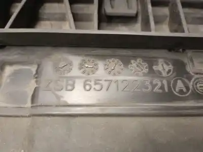 Pezzo di ricambio per auto di seconda mano griglia del radiatore anteriore per skoda scala (nw1) 1.0 tsi riferimenti oem iam 657122321  657122321