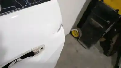 Автозапчастина б/у двері задні ліві для dacia lodgy 1.5 blue dci diesel fap cat посилання на oem iam 821017323r  821017323r