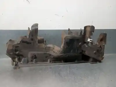 Second-hand car spare part front decorative moulding for citroen c4 lim. 1.6 16v oem iam references 7104pa  7104pa