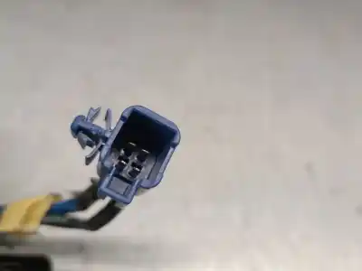 Second-hand car spare part trunk lock for toyota corolla (_e12_) 1.4 d (nde120_) oem iam references 6935002031  6935002031