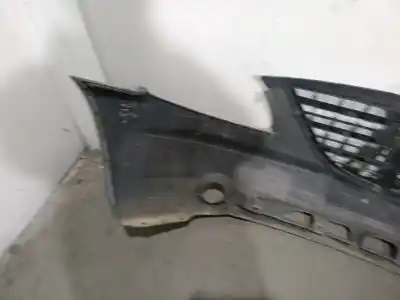 Автозапчастина б/у передній бампер для ssangyong rodius i 2.7 xdi посилання на oem iam 5651413  