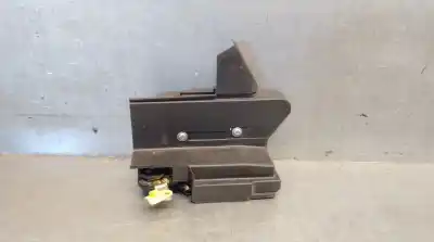 Peça sobressalente para automóvel em segunda mão fechadura da porta traseira esquerda por dacia sandero 0.9 tce cat referências oem iam 825033585rg