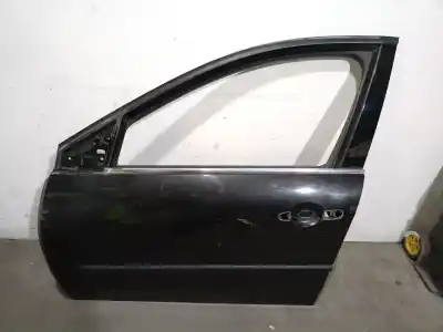 Second-hand car spare part Left Front Door for RENAULT LAGUNA III 1.5 dCi Diesel FAP OEM IAM references 801010025R  801010025R
