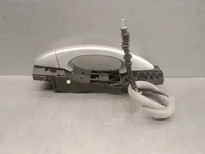 Pièce détachée automobile d'occasion poignée de porte avant droite pour skoda scala (nw1) 1.0 tsi références oem iam 5g0837206q  5g0837206q